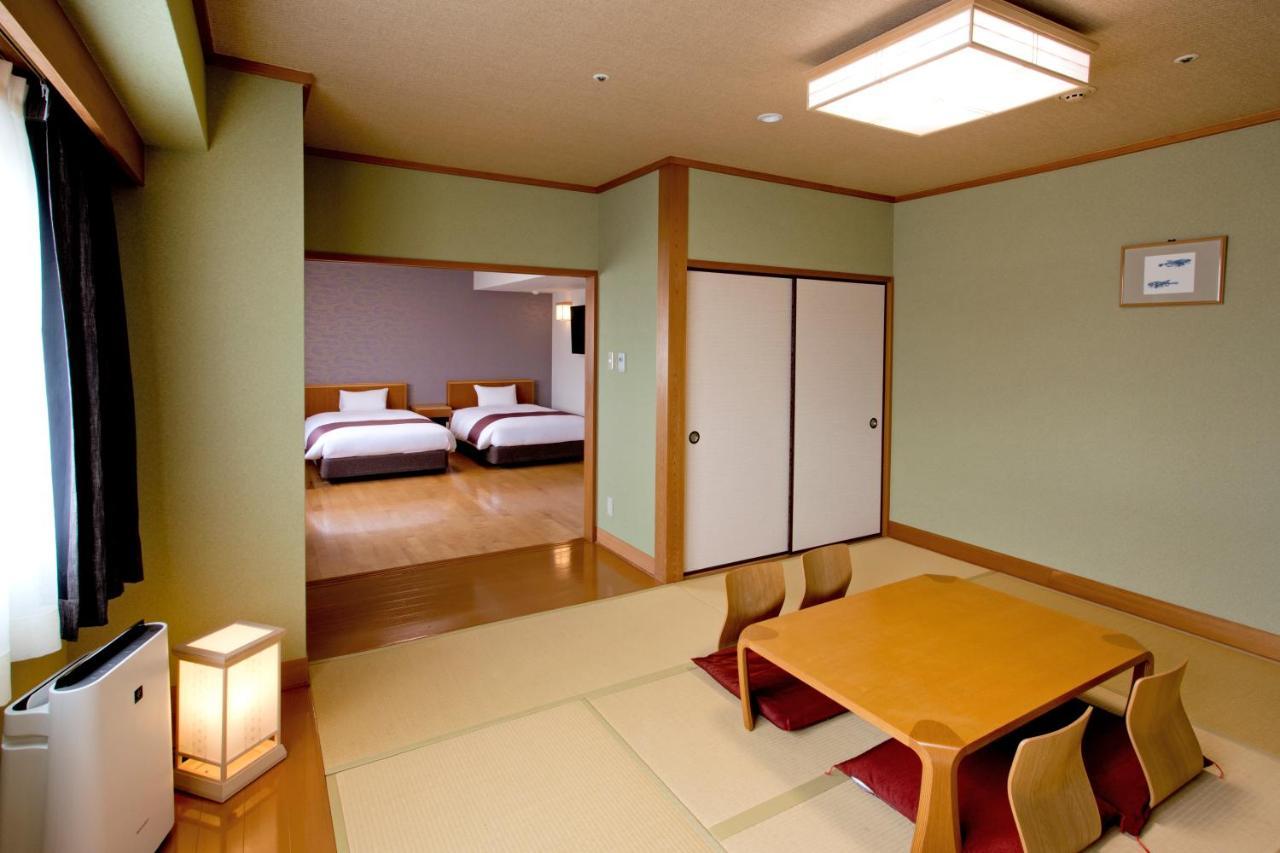פוקואוקה Natural Hot Spring Yaoji Hakata Hotel מראה חיצוני תמונה